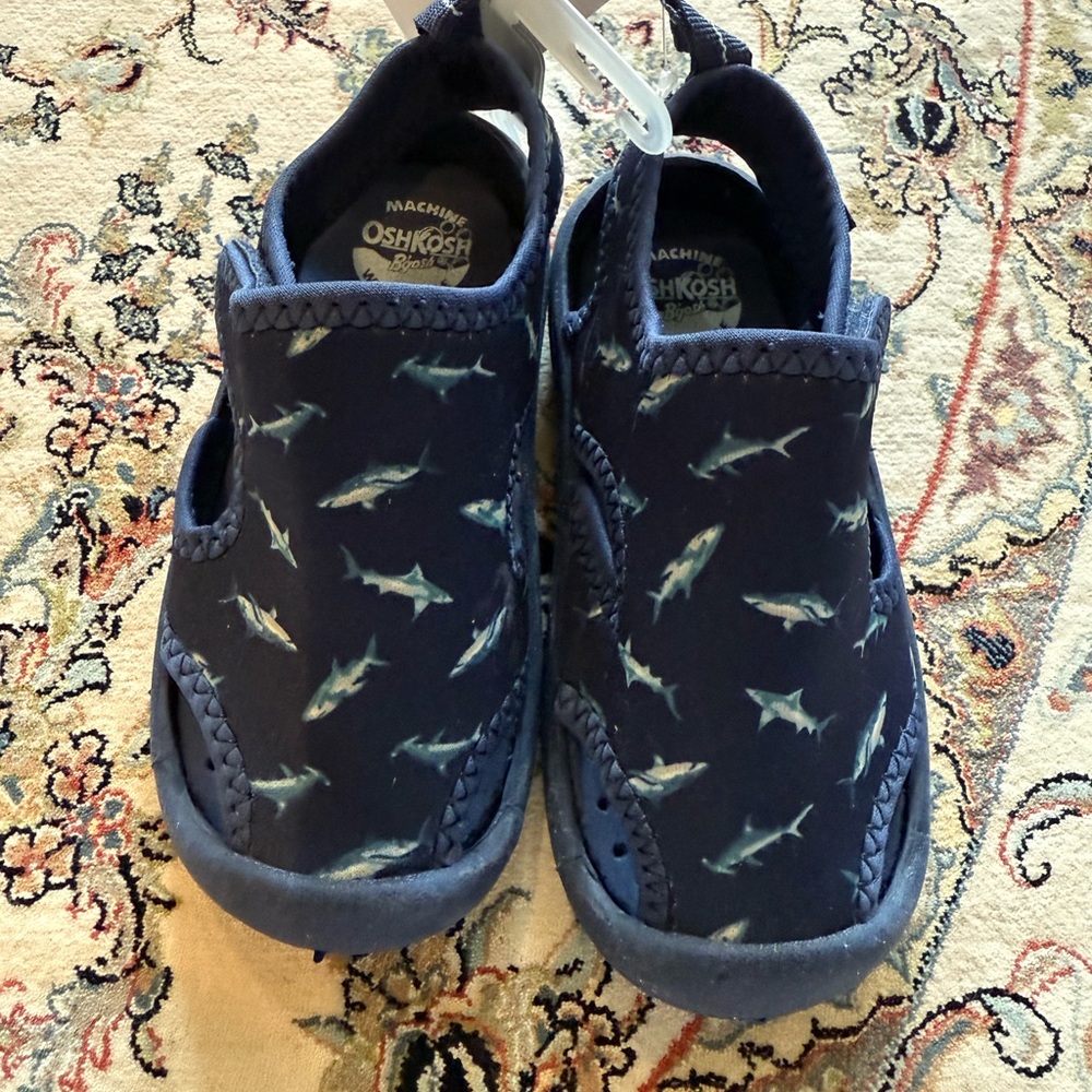 OshKosh B'gosh Blue Water Shoes for Kids